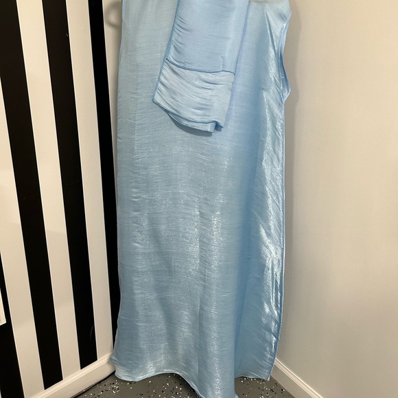 Elegant Blue Abaya Three Piece Set - Picture 4 of 6